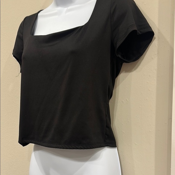 Classic Black Women's Top- large - Picture 3 of 5